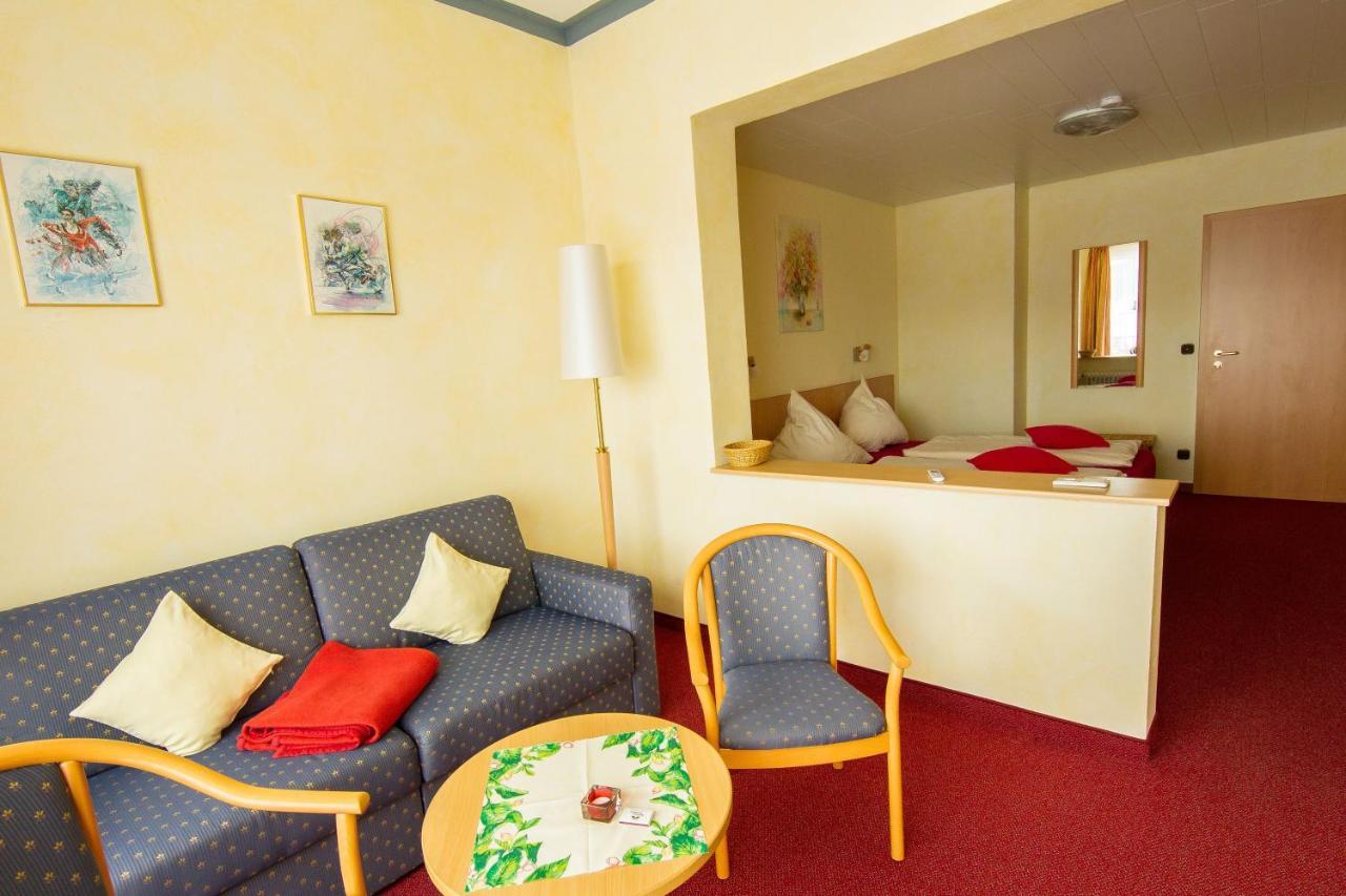 Hotelpension Schroeder Willingen  Bagian luar foto