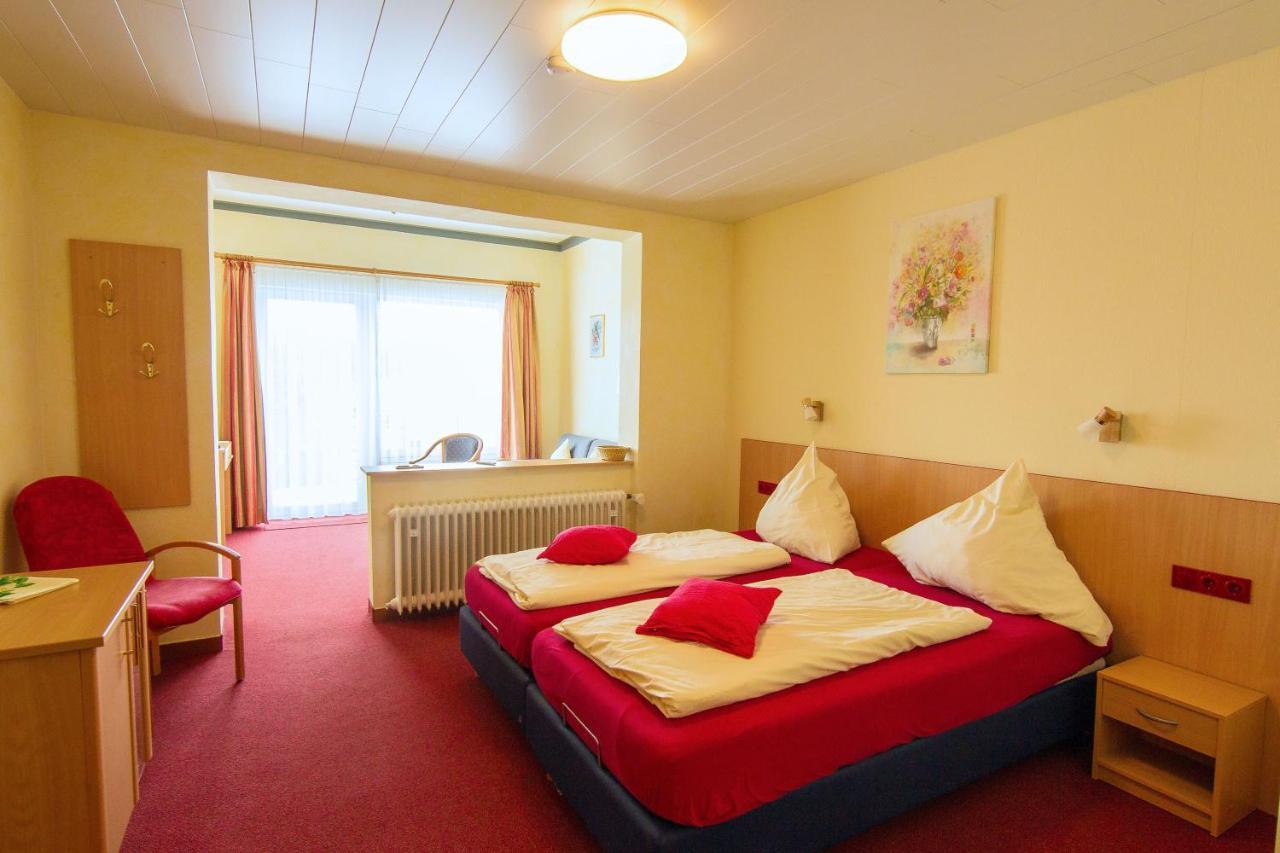 Hotelpension Schroeder Willingen  Bagian luar foto