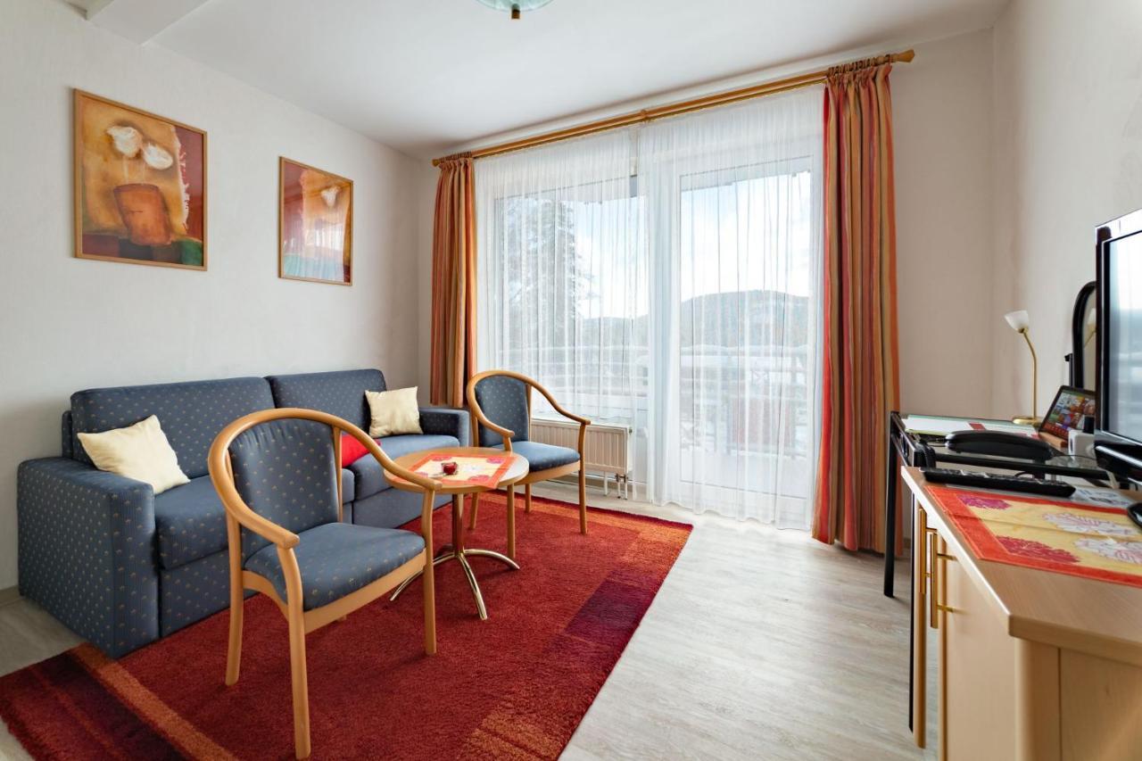 Hotelpension Schroeder Willingen  Bagian luar foto