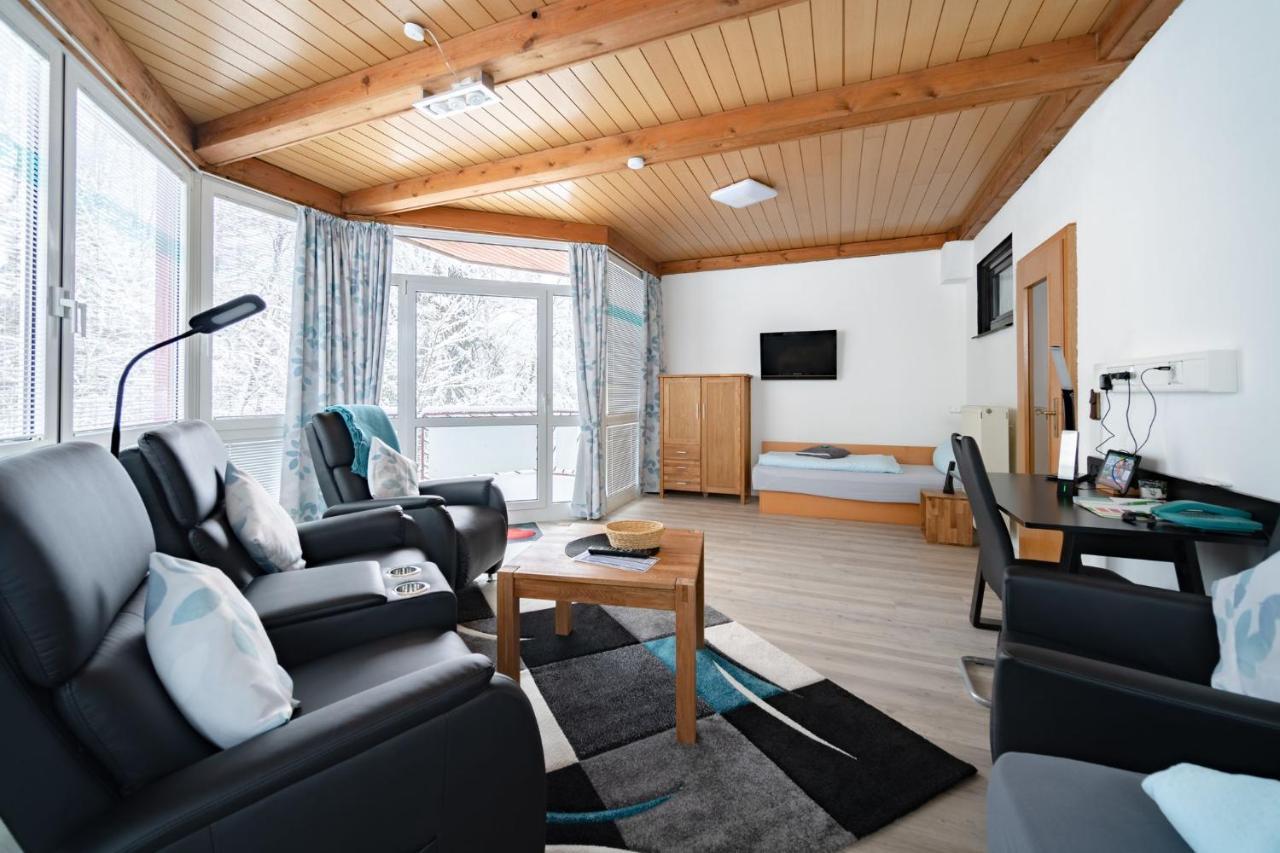 Hotelpension Schroeder Willingen  Bagian luar foto